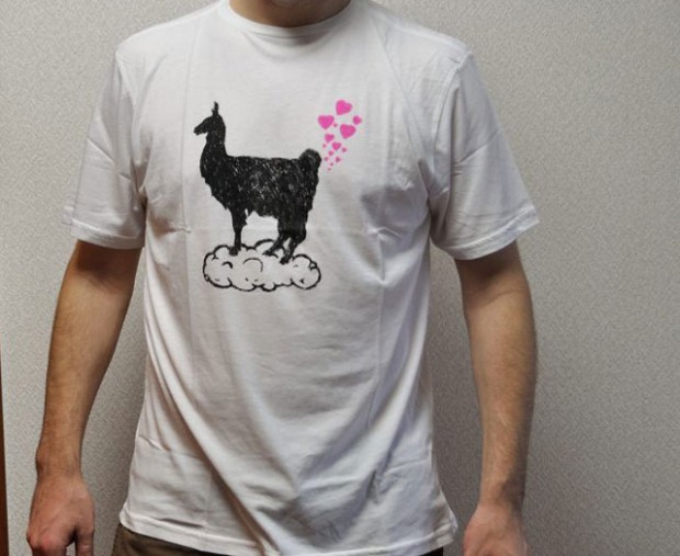 LLAMA LOVE T-Shirt