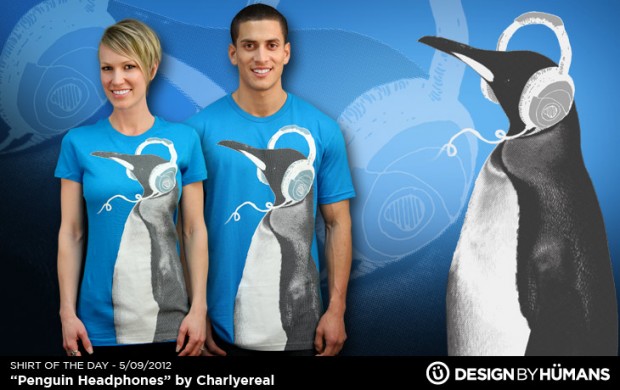 PENGUIN HEADPHONES T-Shirt